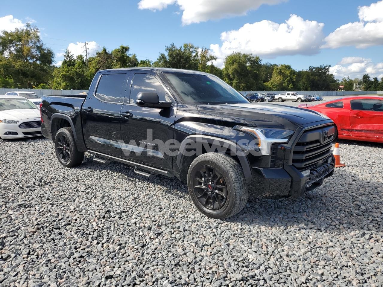 Photo 4 of 2024 TOYOTA TUNDRA CREWMAX SR (VIN 5TFLA5DB3RX141684)