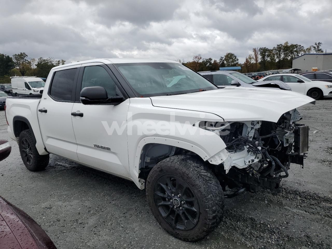 Photo 4 of 2024 TOYOTA TUNDRA CREWMAX SR (VIN 5TFLA5DB3RX232454)