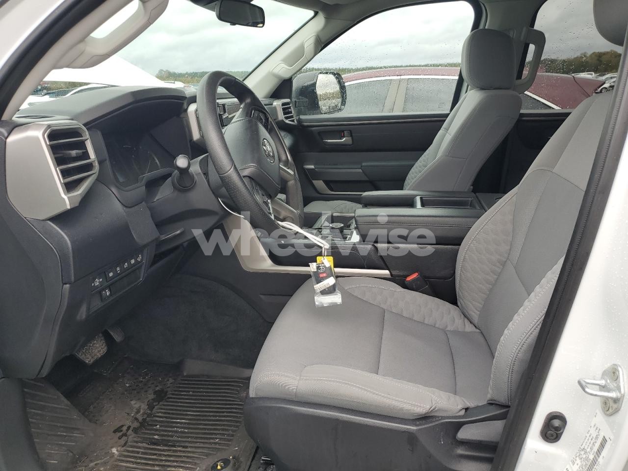 Photo 7 of 2024 TOYOTA TUNDRA CREWMAX SR (VIN 5TFLA5DB3RX232454)