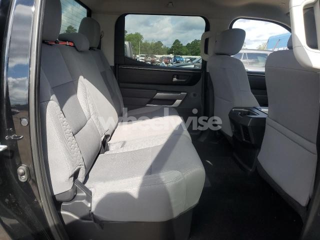 Photo 3 of 2022 TOYOTA TUNDRA CREWMAX SR (VIN 5TFLA5DB4NX028319)