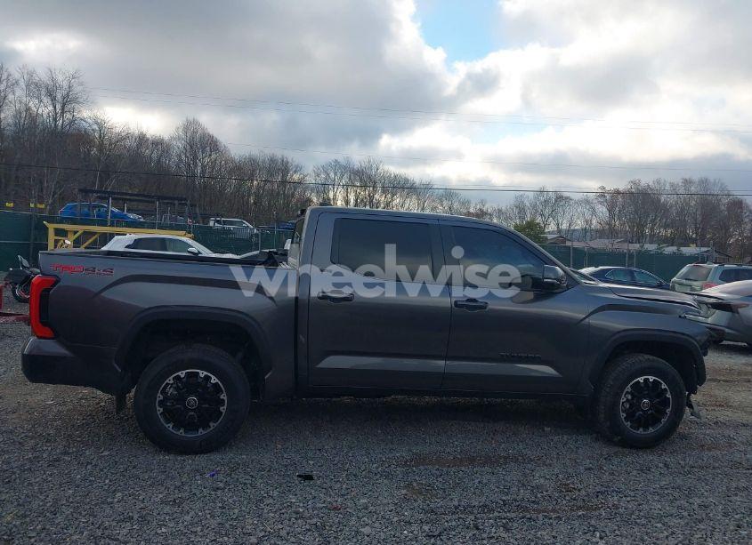 Photo 14 of 2024 Toyota Tundra SR5 (VIN 5TFLA5DB4RX150717)