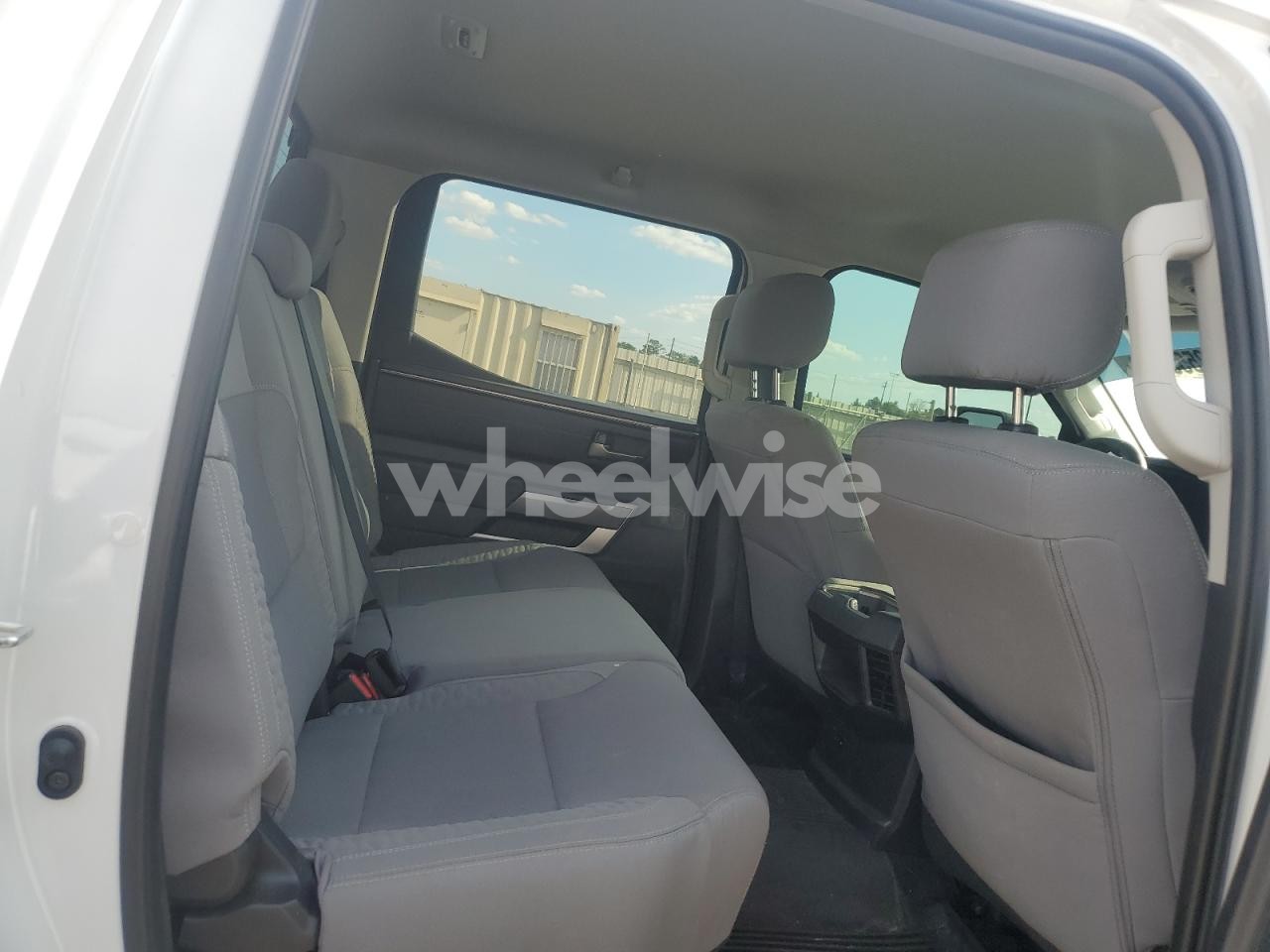 Photo 10 of 2024 TOYOTA TUNDRA CREWMAX SR (VIN 5TFLA5DB4RX227893)