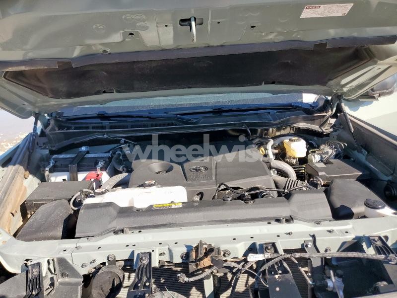 Photo 4 of 2025 TOYOTA TUNDRA CREWMAX SR (VIN 5TFLA5DB4SX257935)