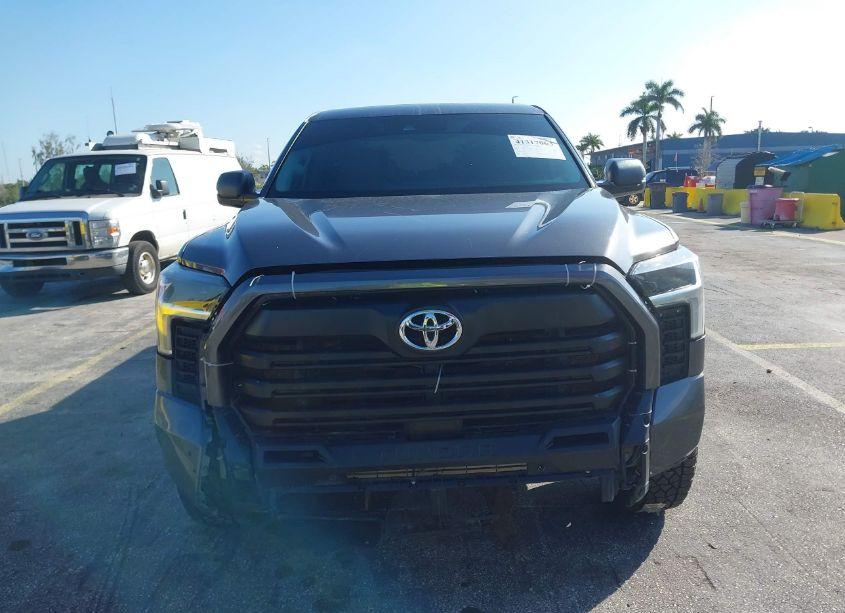 Photo 11 of 2022 Toyota Tundra SR5 (VIN 5TFLA5DB5NX030659)