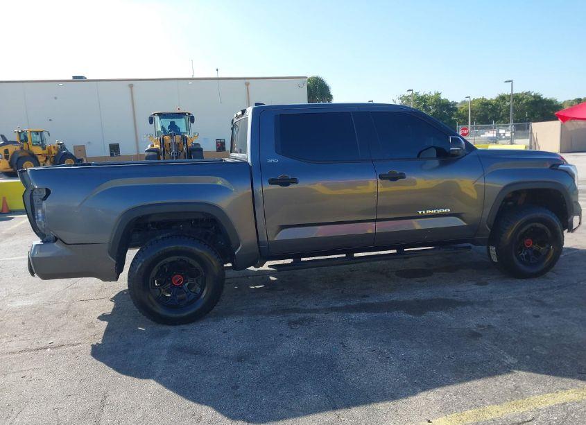 Photo 12 of 2022 Toyota Tundra SR5 (VIN 5TFLA5DB5NX030659)