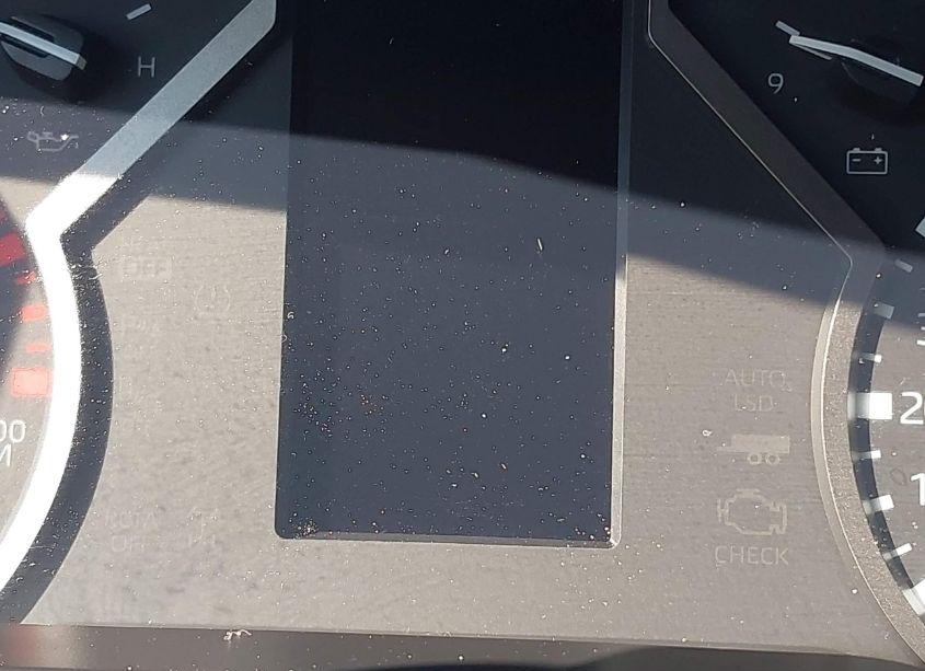 Photo 14 of 2022 Toyota Tundra SR5 (VIN 5TFLA5DB5NX030659)