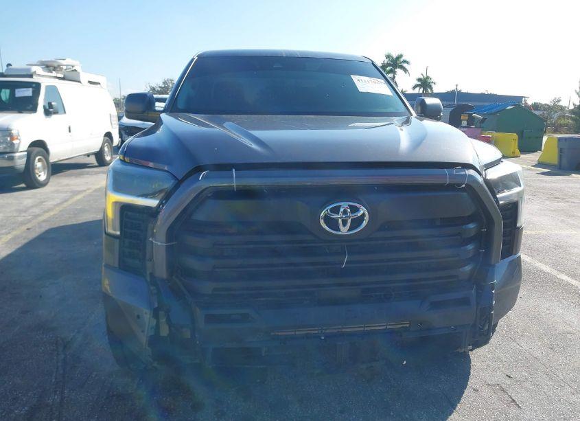 Photo 6 of 2022 Toyota Tundra SR5 (VIN 5TFLA5DB5NX030659)