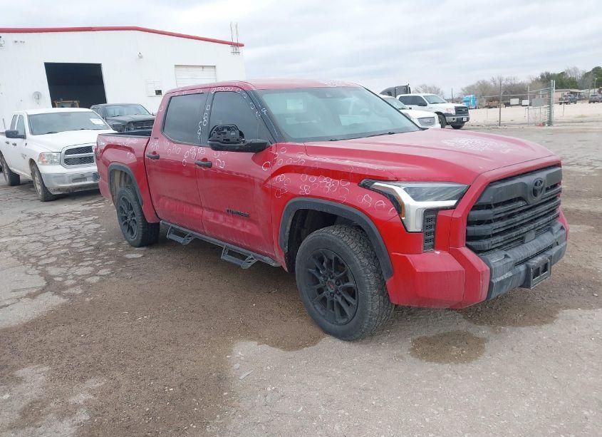 2022 Toyota Tundra SR5 (VIN 5TFLA5DB5NX049938) main photo