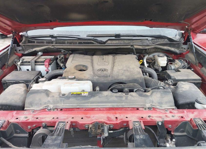 Photo 10 of 2022 Toyota Tundra SR5 (VIN 5TFLA5DB5NX049938)