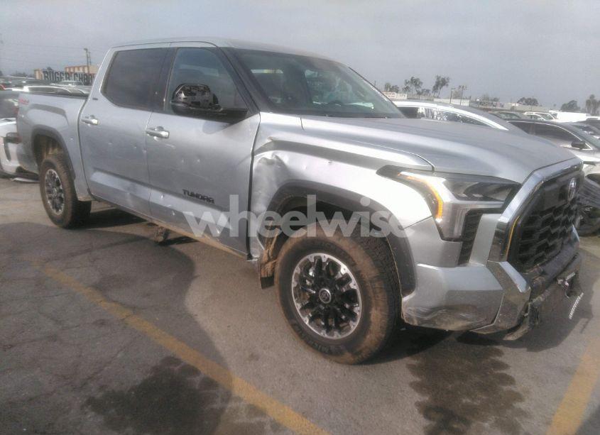 2023 Toyota Tundra SR5 (VIN 5TFLA5DB5PX079072) main photo