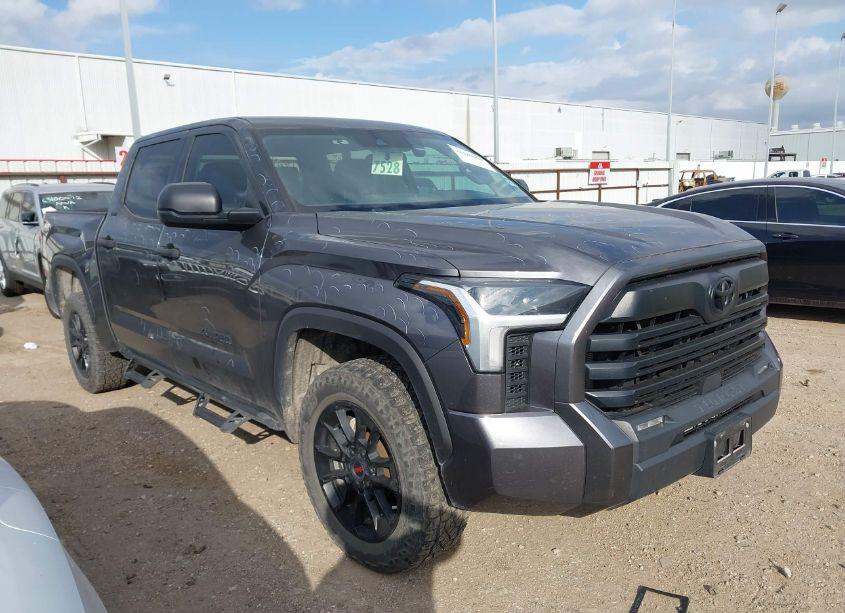 2023 Toyota Tundra SR5 (VIN 5TFLA5DB5PX080187) main photo