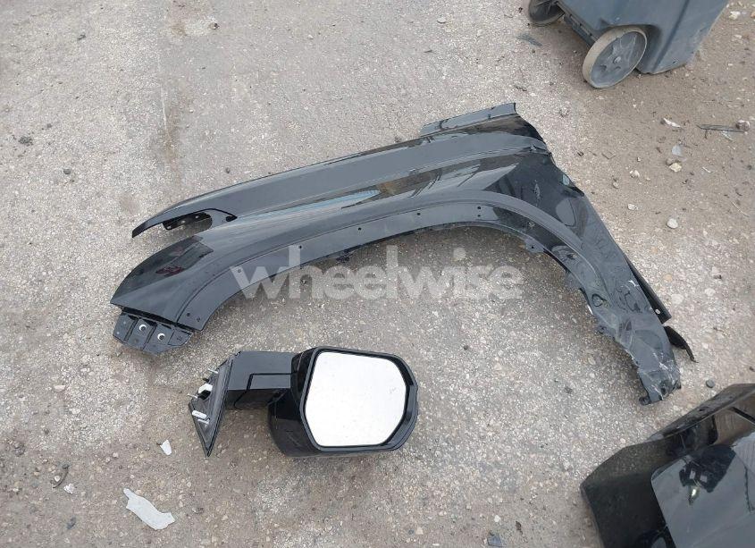 Photo 18 of 2024 Toyota Tundra SR5 (VIN 5TFLA5DB6RX170838)