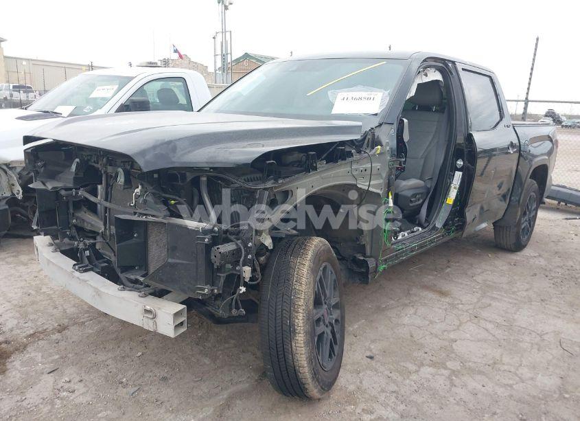 Photo 2 of 2024 Toyota Tundra SR5 (VIN 5TFLA5DB6RX170838)