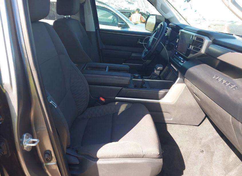 Photo 5 of 2024 Toyota Tundra SR5 (VIN 5TFLA5DB6RX203711)