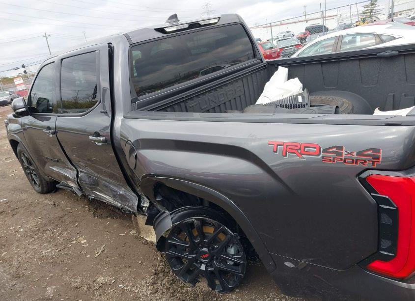 Photo 14 of 2022 Toyota Tundra SR5 (VIN 5TFLA5DB7NX024202)
