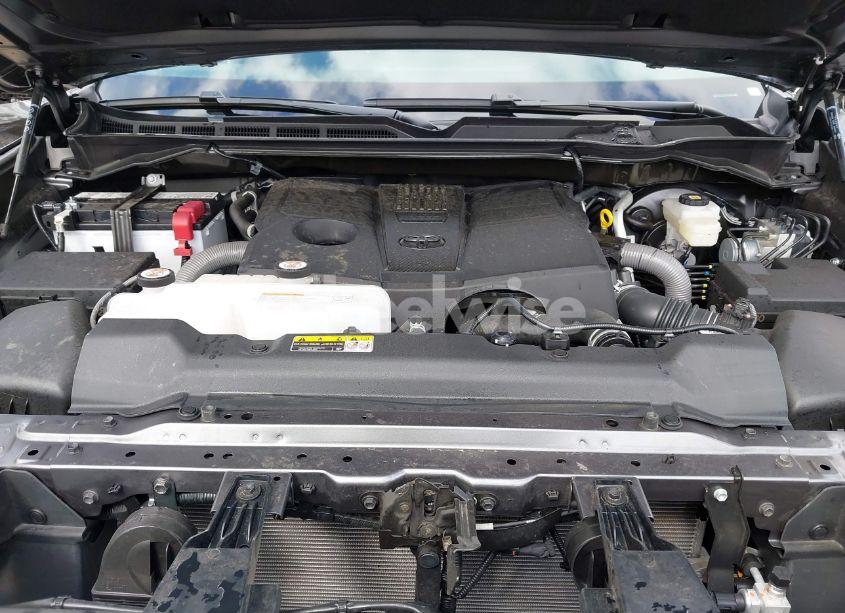 Photo 10 of 2024 Toyota Tundra SR5 4WD (VIN 5TFLA5DB7RX237804)