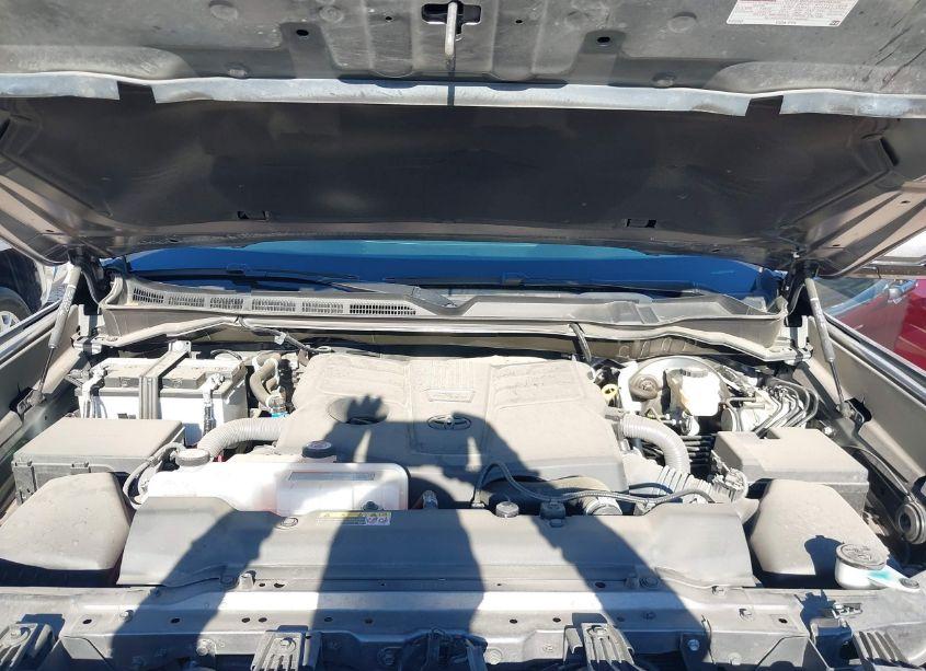 Photo 10 of 2022 Toyota Tundra SR5 (VIN 5TFLA5DB8NX039601)
