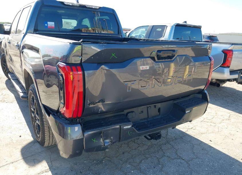 Photo 6 of 2022 Toyota Tundra SR5 (VIN 5TFLA5DB8NX039601)