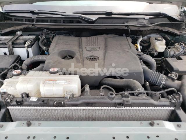 Photo 4 of 2023 TOYOTA TUNDRA CREWMAX SR (VIN 5TFLA5DB8PX074979)