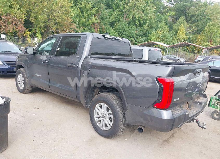 Photo 3 of 2024 Toyota Tundra SR5 (VIN 5TFLA5DB8RX162725)