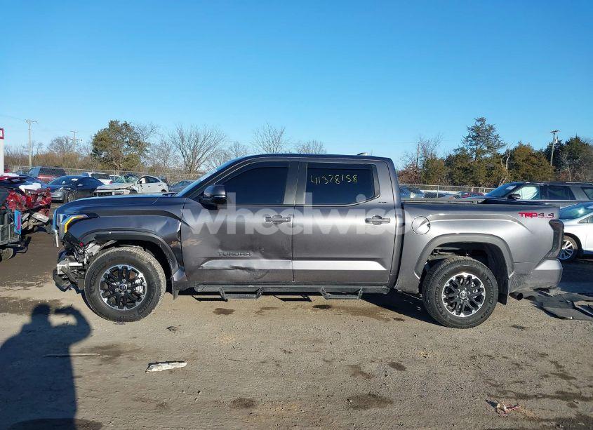 Photo 14 of 2024 Toyota Tundra SR5 (VIN 5TFLA5DB8RX228772)