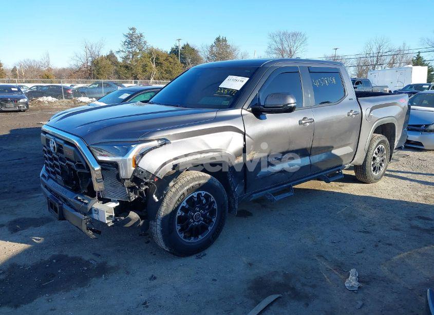 Photo 2 of 2024 Toyota Tundra SR5 (VIN 5TFLA5DB8RX228772)