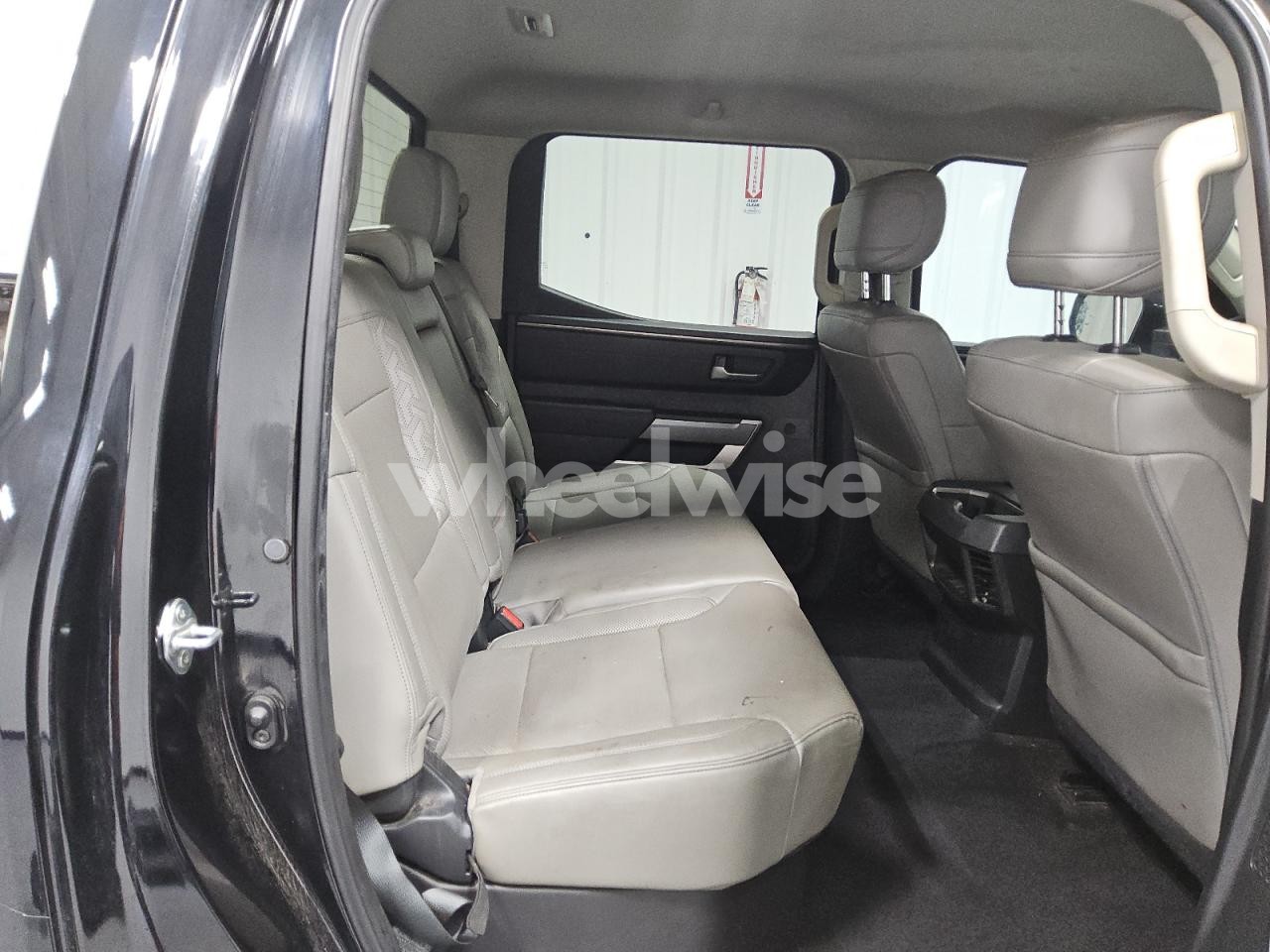 Photo 10 of 2022 TOYOTA TUNDRA CREWMAX SR (VIN 5TFLA5DB9NX012486)