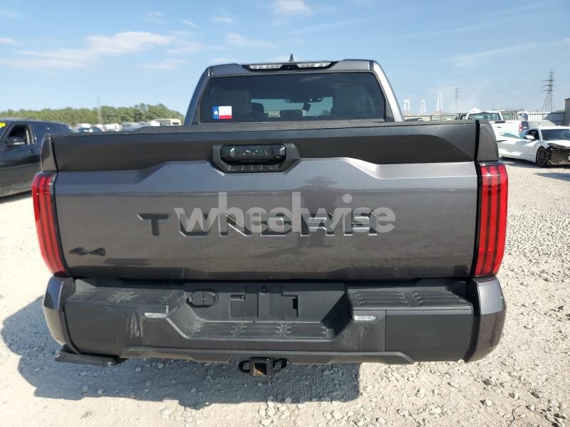 Photo 7 of 2024 TOYOTA TUNDRA CREWMAX SR (VIN 5TFLA5DB9RX198018)