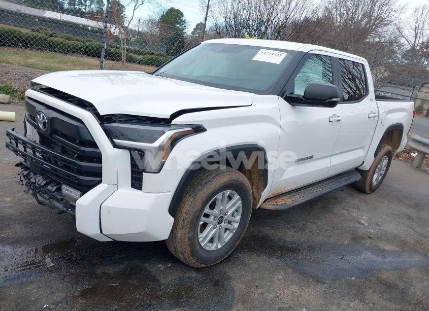 Photo 2 of 2024 Toyota Tundra SR5 (VIN 5TFLA5DB9RX207820)