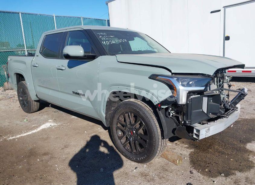 2024 Toyota Tundra SR5 (VIN 5TFLA5DB9RX229428) main photo