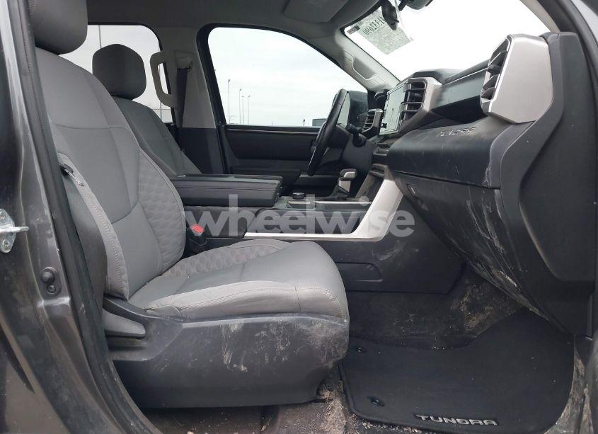 Photo 5 of 2023 Toyota Tundra SR5 (VIN 5TFLA5DBXPX076376)