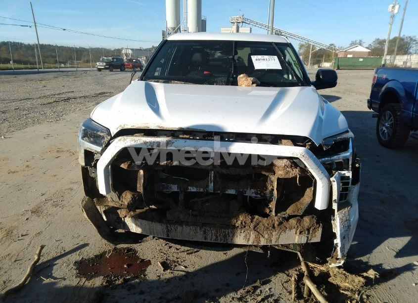 Photo 11 of 2023 Toyota Tundra SR5 (VIN 5TFLA5DBXPX109117)