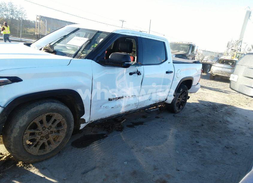 Photo 13 of 2023 Toyota Tundra SR5 (VIN 5TFLA5DBXPX109117)