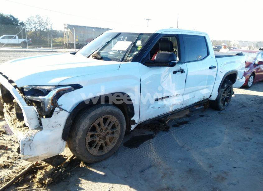 Photo 2 of 2023 Toyota Tundra SR5 (VIN 5TFLA5DBXPX109117)