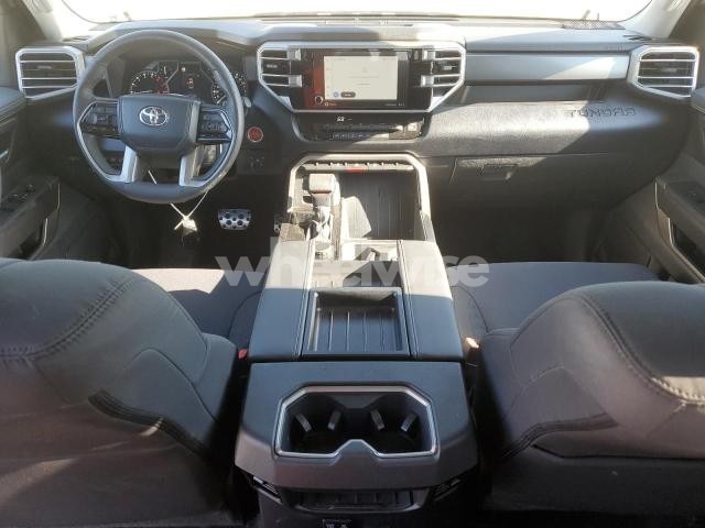 Photo 5 of 2024 TOYOTA TUNDRA CREWMAX SR (VIN 5TFLA5DBXRX190297)