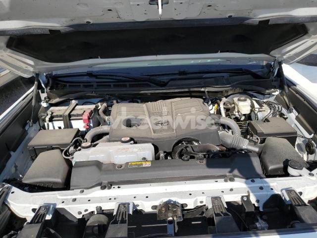 Photo 4 of 2024 TOYOTA TUNDRA CREWMAX SR (VIN 5TFLA5DBXRX217837)