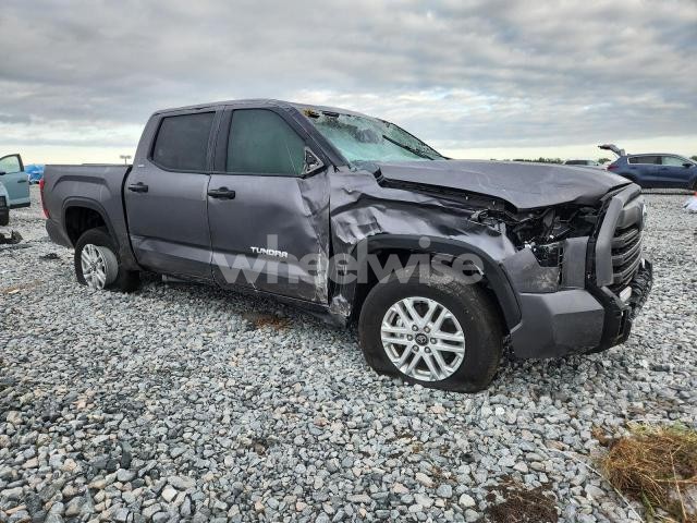 Photo 13 of 2025 TOYOTA TUNDRA CREWMAX SR (VIN 5TFLA5DBXSX257373)