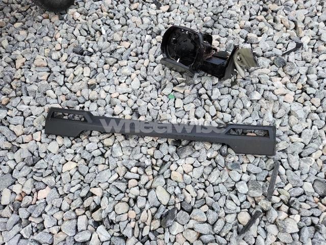 Photo 5 of 2025 TOYOTA TUNDRA CREWMAX SR (VIN 5TFLA5DBXSX257373)