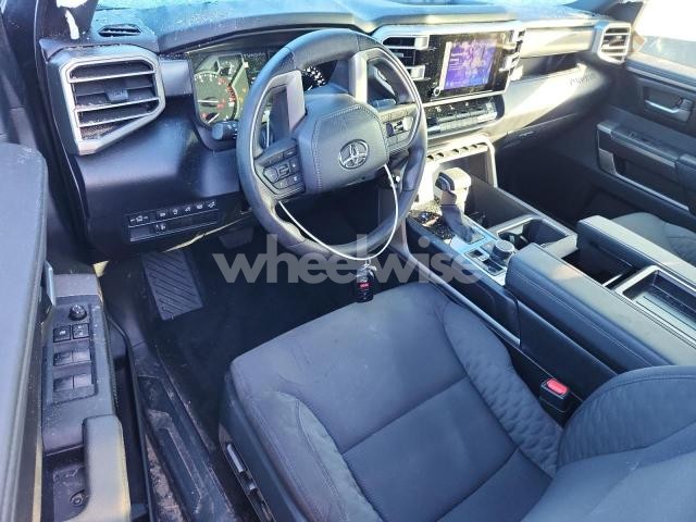 Photo 8 of 2025 TOYOTA TUNDRA CREWMAX SR (VIN 5TFLA5DBXSX257373)