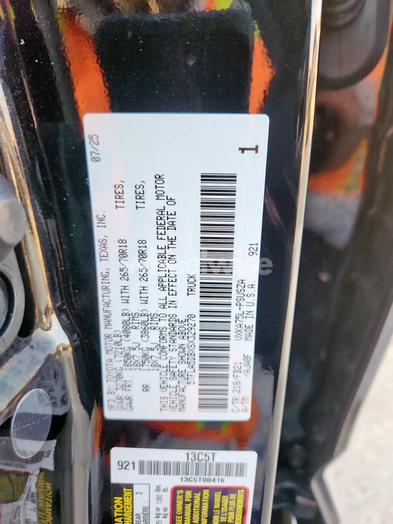 Photo 11 of 2025 TOYOTA TUNDRA CREWMAX SR (VIN 5TFLA5DBXSX329270)