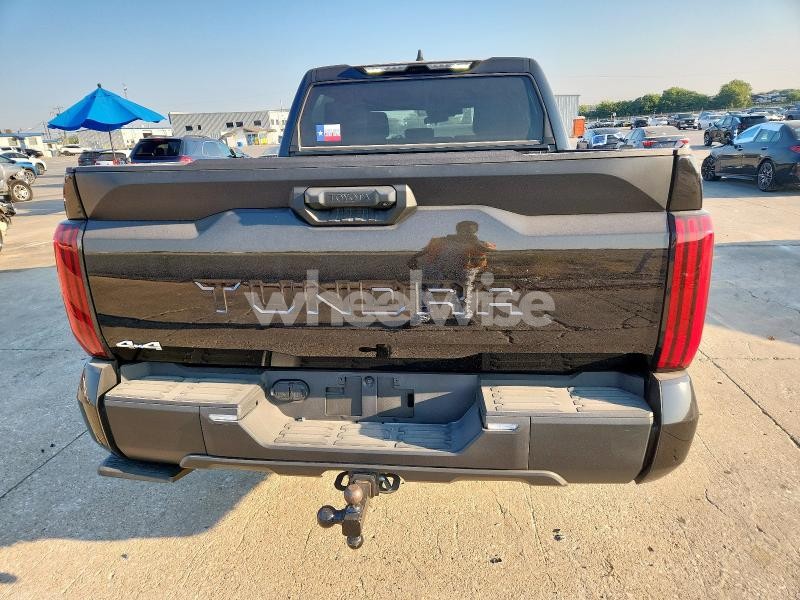 Photo 3 of 2025 TOYOTA TUNDRA CREWMAX SR (VIN 5TFLA5DBXSX329270)