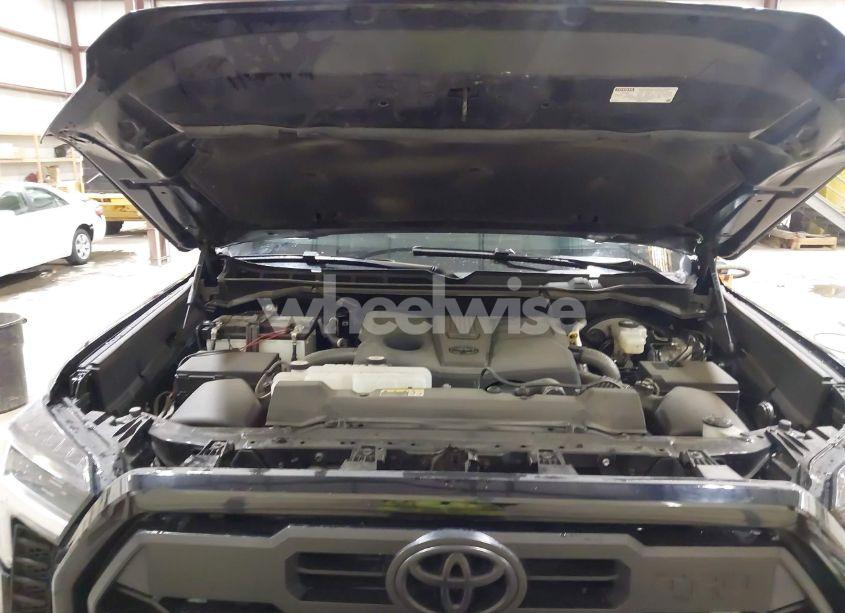 Photo 10 of 2023 Toyota Tundra CREWMAX SR5 (VIN 5TFLA5EC1PX017174)