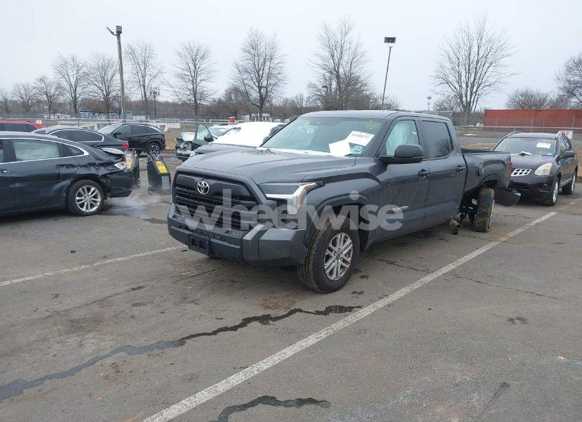 Photo 2 of 2024 Toyota Tundra SR5 (VIN 5TFLA5EC6RX035253)