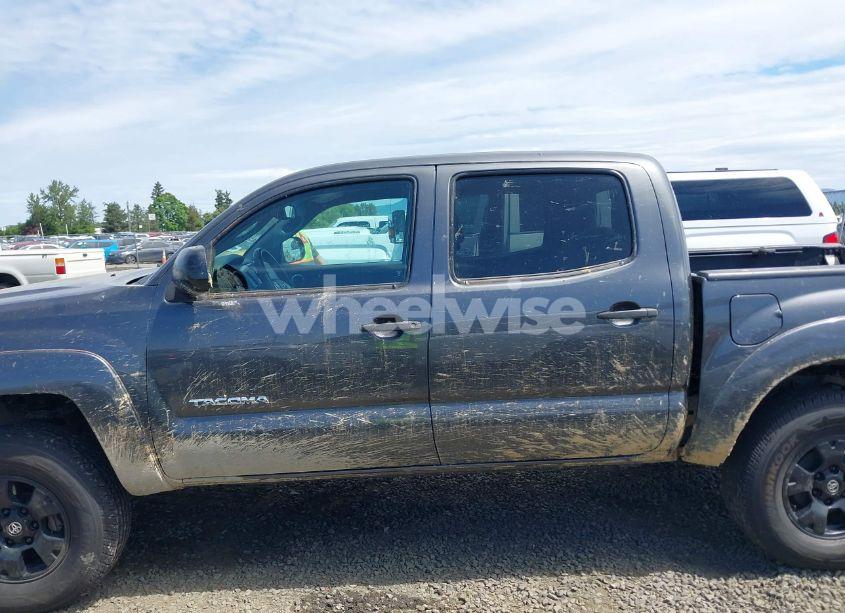 Photo 14 of 2013 Toyota Tacoma BASE V6 (VIN 5TFLU4EN0DX054540)