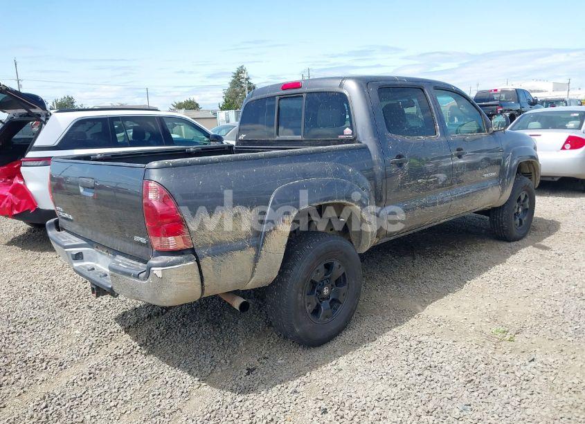 Photo 4 of 2013 Toyota Tacoma BASE V6 (VIN 5TFLU4EN0DX054540)