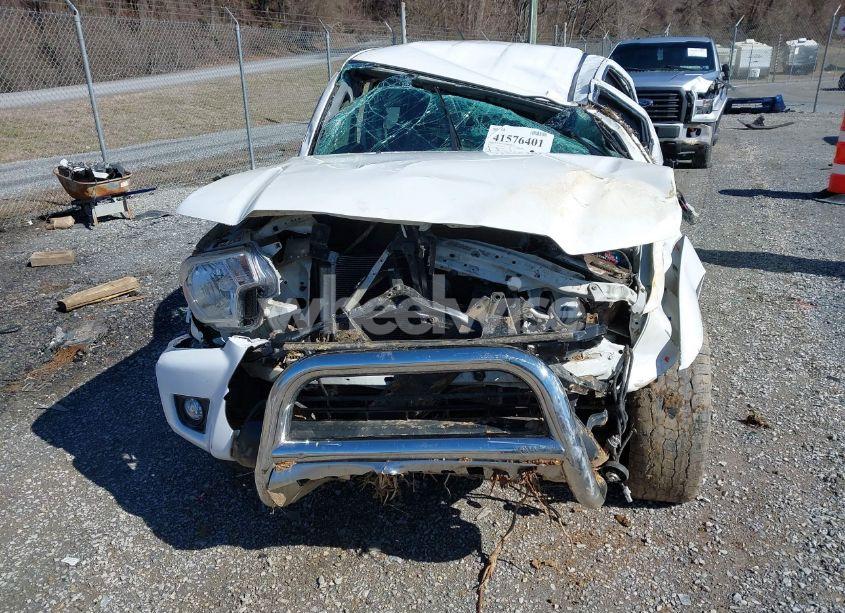 Photo 6 of 2015 Toyota Tacoma DOUBLE CAB/TRD PRO (VIN 5TFLU4EN1FX116529)