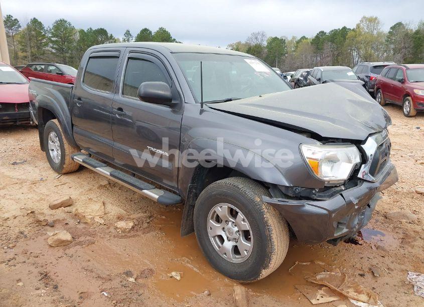 2013 Toyota Tacoma BASE V6 (VIN 5TFLU4EN2DX082131) main photo
