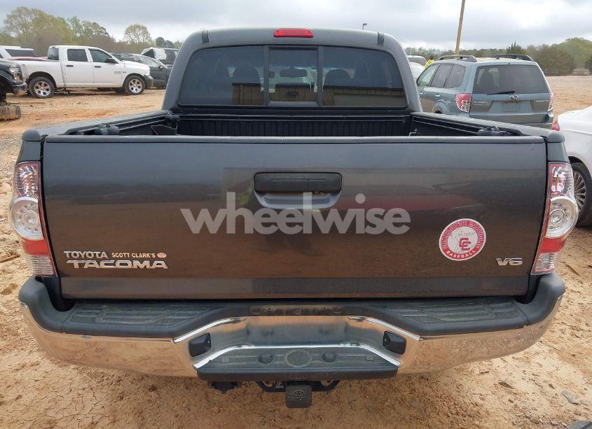 Photo 16 of 2013 Toyota Tacoma BASE V6 (VIN 5TFLU4EN2DX082131)