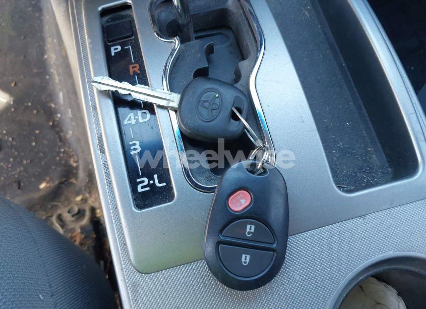 Photo 11 of 2015 Toyota Tacoma DOUBLE CAB/TRD PRO (VIN 5TFLU4EN2FX111971)
