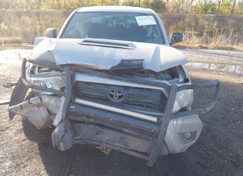 Photo 6 of 2015 Toyota Tacoma DOUBLE CAB/TRD PRO (VIN 5TFLU4EN2FX139690)